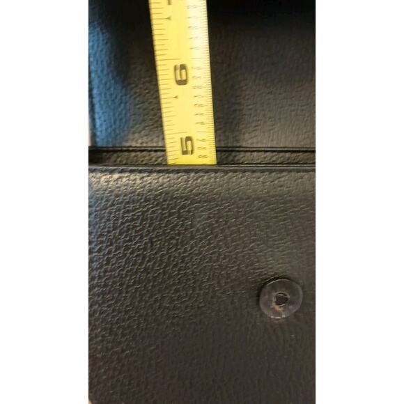 New True Religion Crossbody Shoulder Purse Bag Black Wide Adjustable Logo Strap - Picture 10 of 15